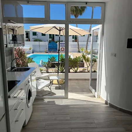14 Puerto Del Carmen Ocean Apartment Exterior photo